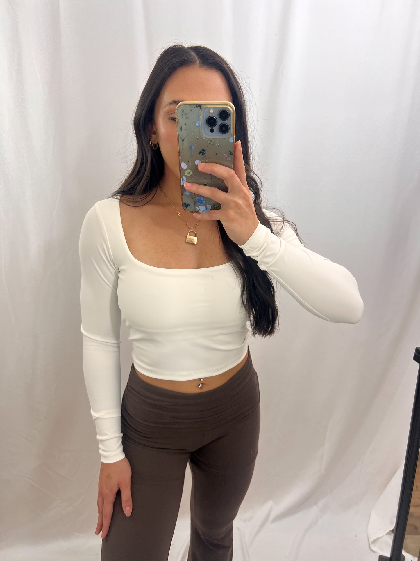 BUTTER SOFT LONG SLEEVE - WHITE
