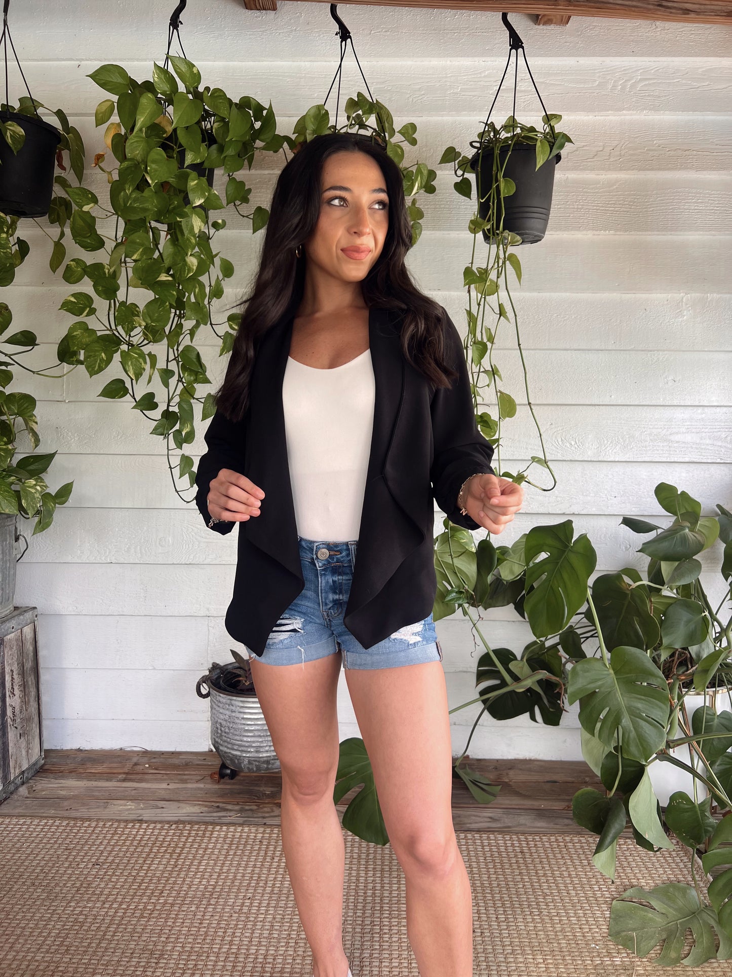 ROUCHED SLEEVED BLAZER