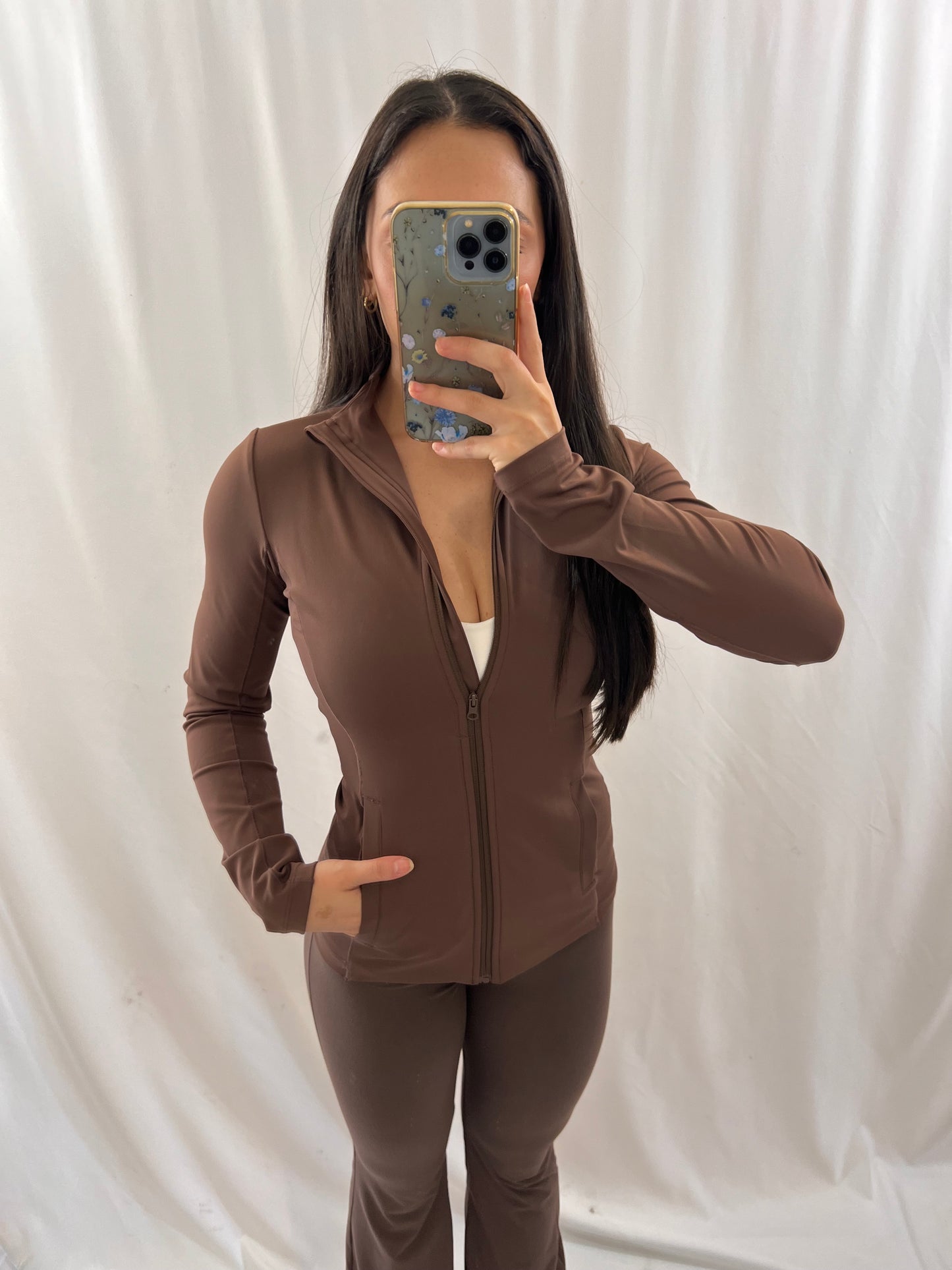 BUTTER SOFT FITTED JACKET CHOCOLATE