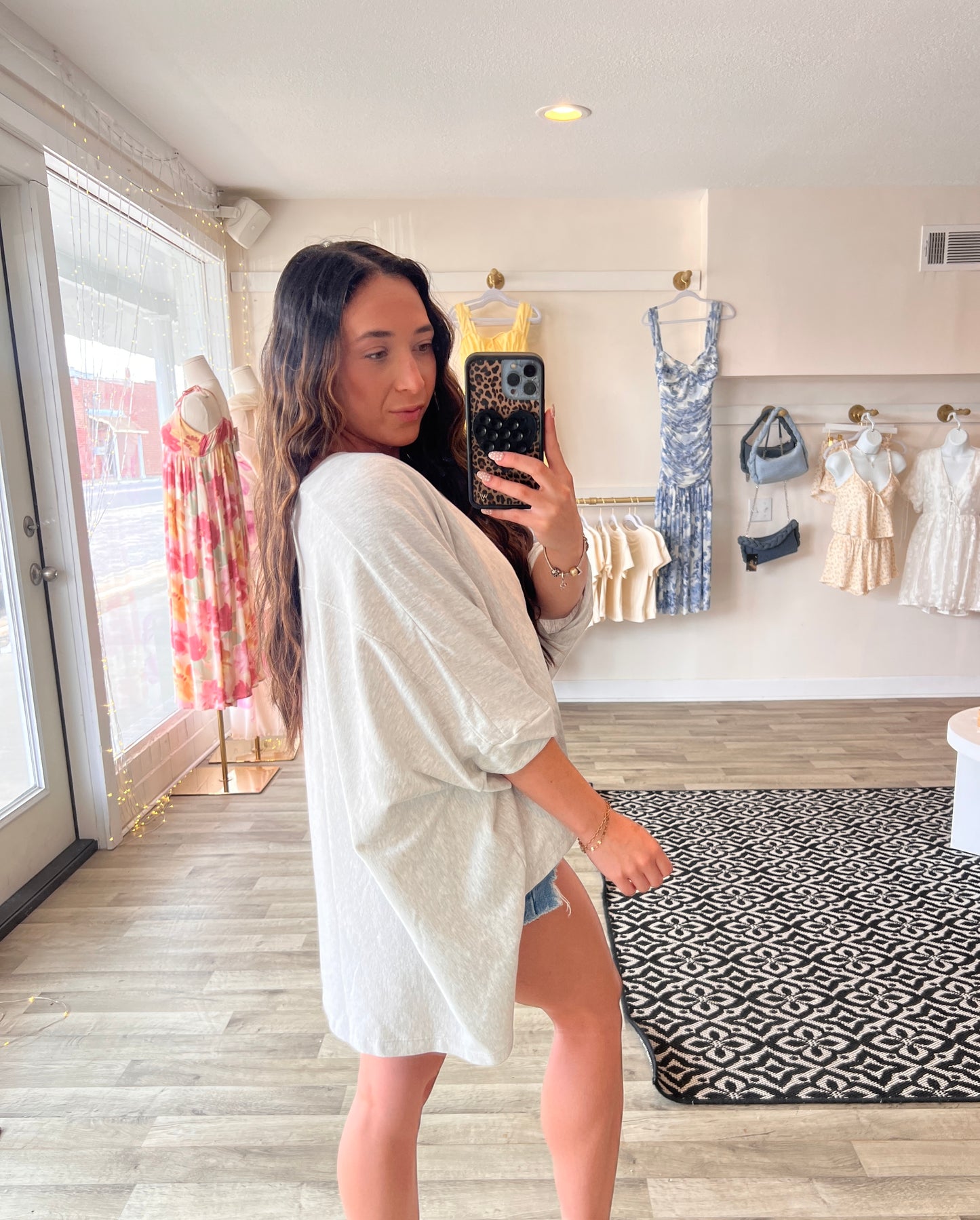 MUSE OFF DUTY-OVERSIZED TOP