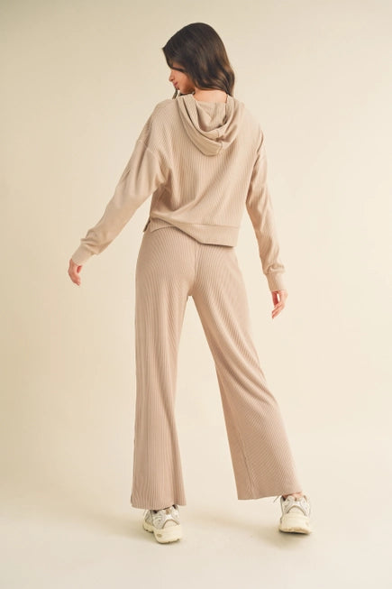 LAZY DAISY WIDE LEG PANTS