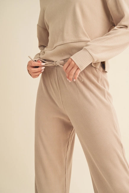 LAZY DAISY WIDE LEG PANTS