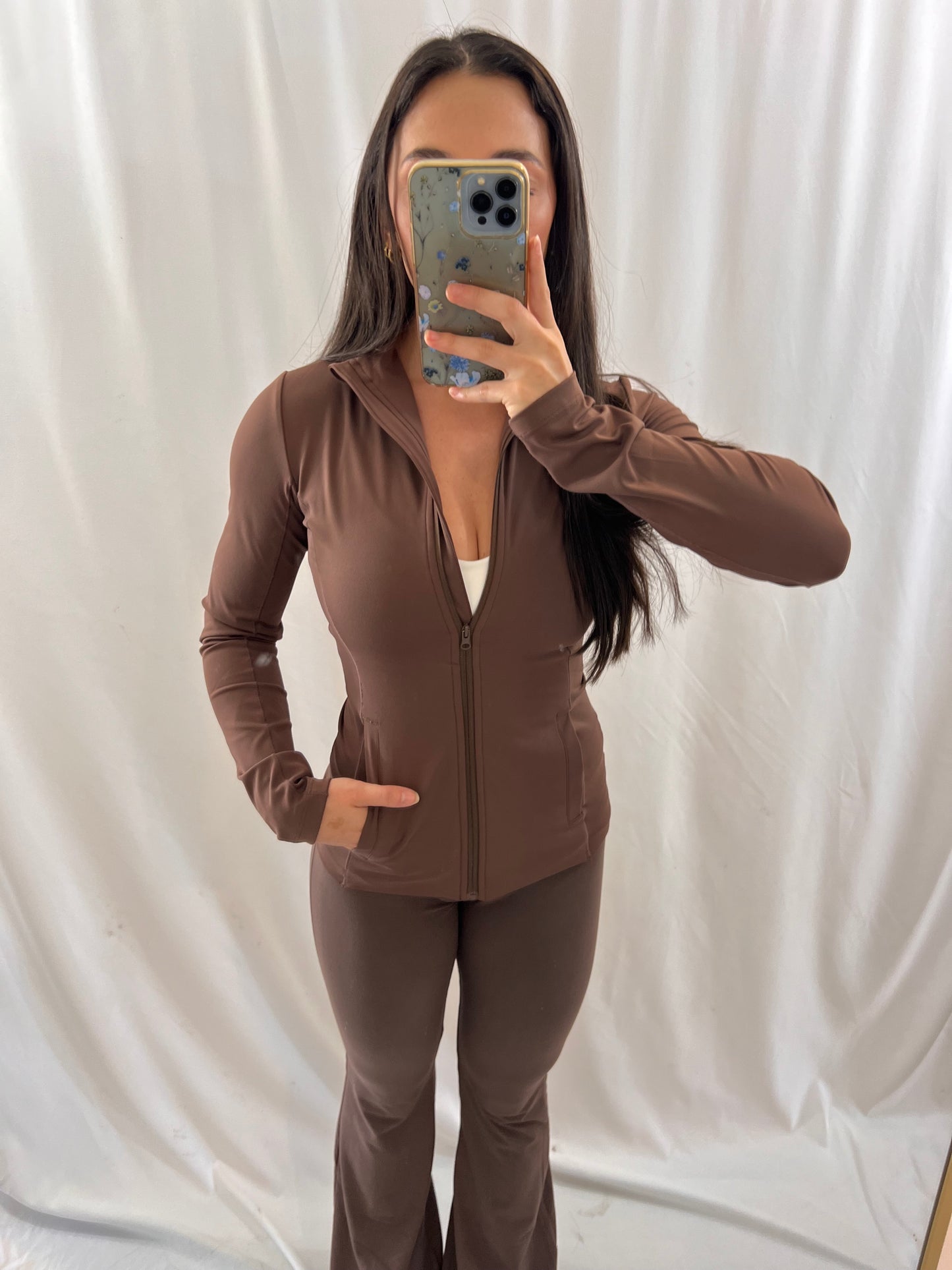 BUTTER SOFT FITTED JACKET CHOCOLATE