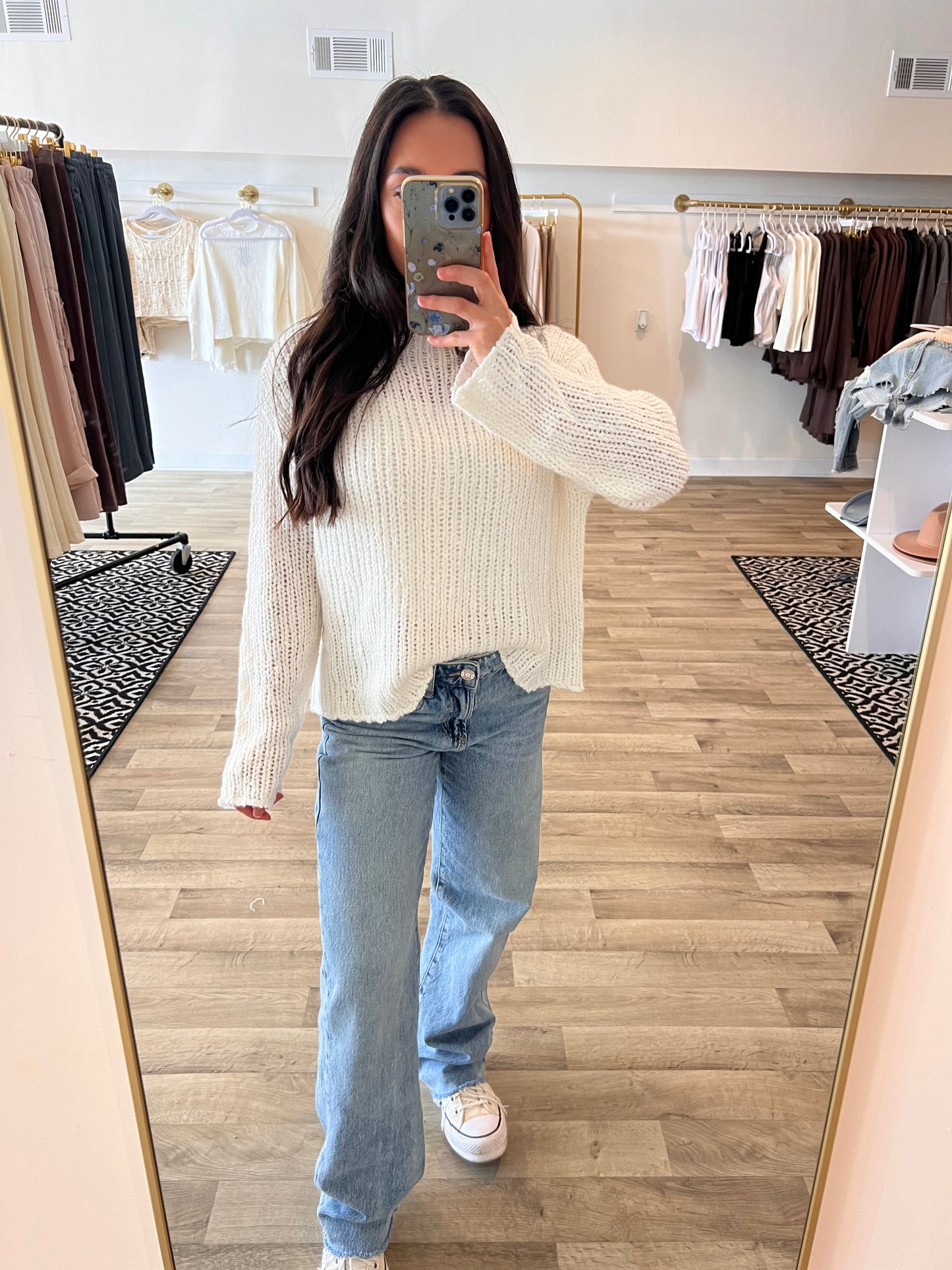 SHE'S DEFROSTING KNIT SWEATER