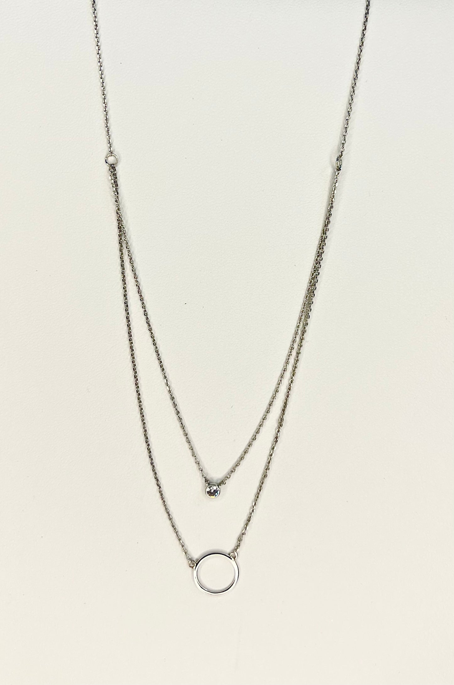 CIRCLE LAYERED NECKLACE