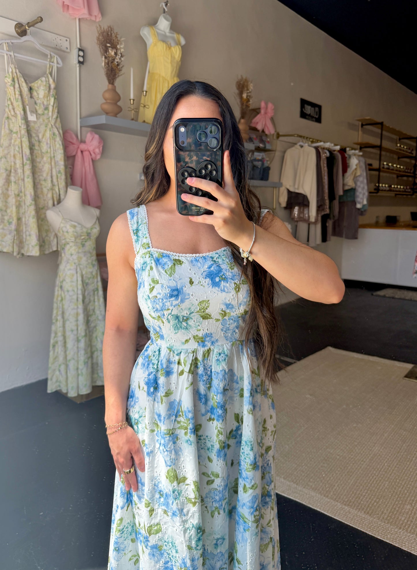 FLORAL EYELET PATTERN MIDI
DRESS