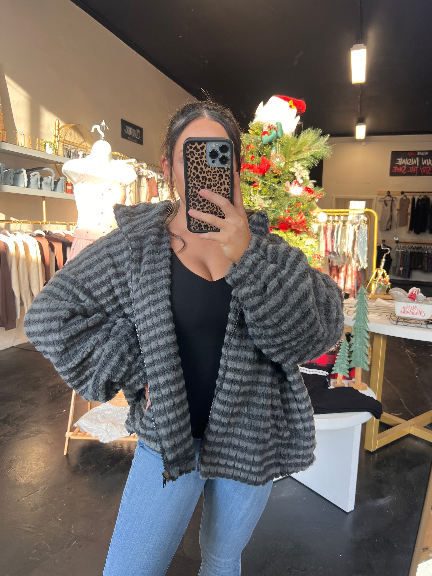 CHARCOAL PUFFER JACKET