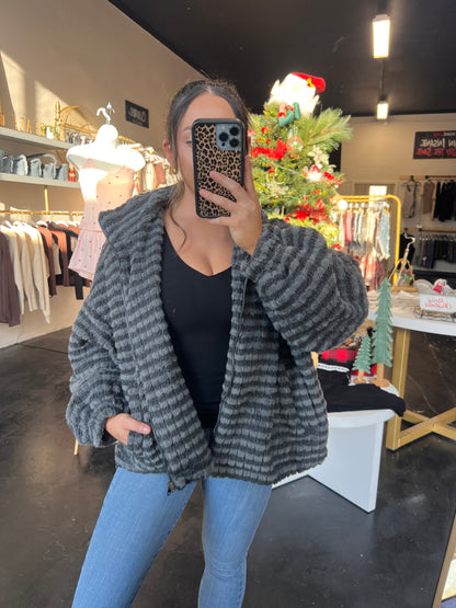 CHARCOAL PUFFER JACKET