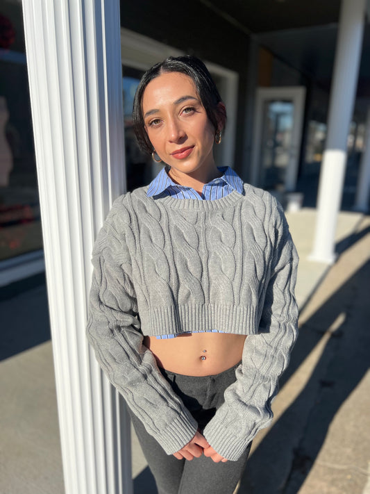 GREY CROPPED SWEATER