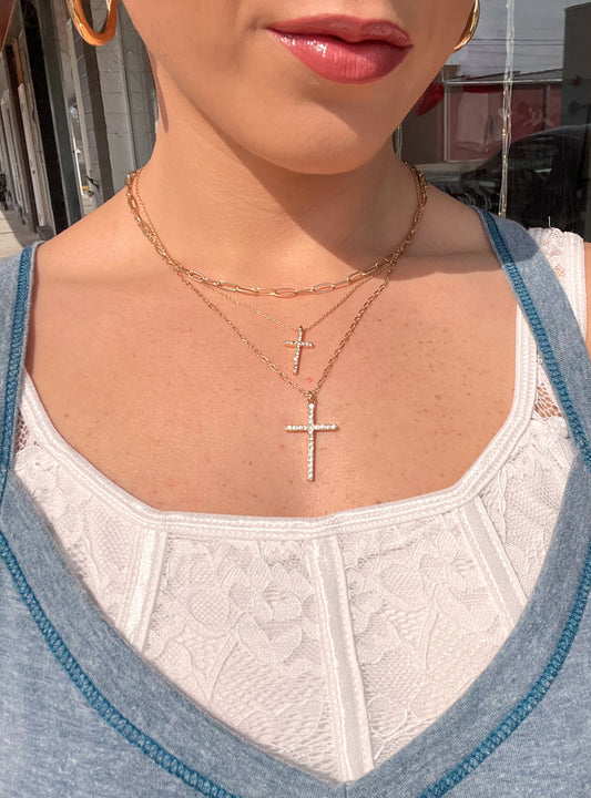 DOUBLE CROSSED LAYERED NECKLACE