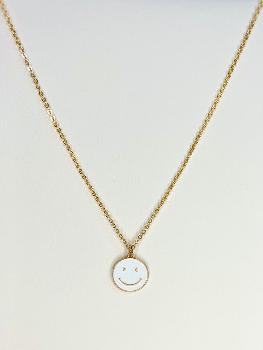 HAPPY PENDANT NECKLACE