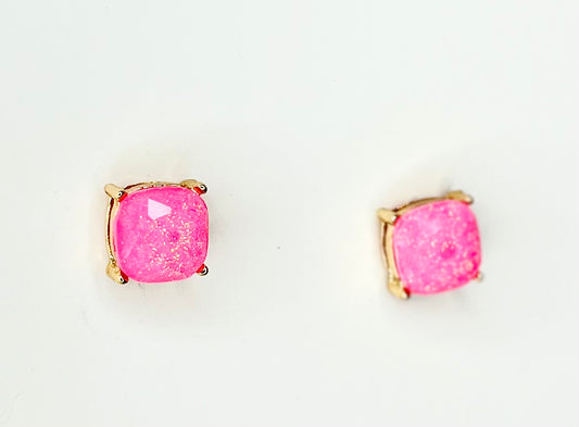 PINK SHIMMER STUDS